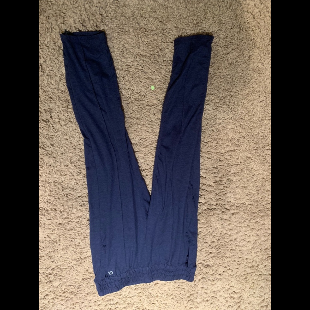 Gap Fit tech Jersey pants